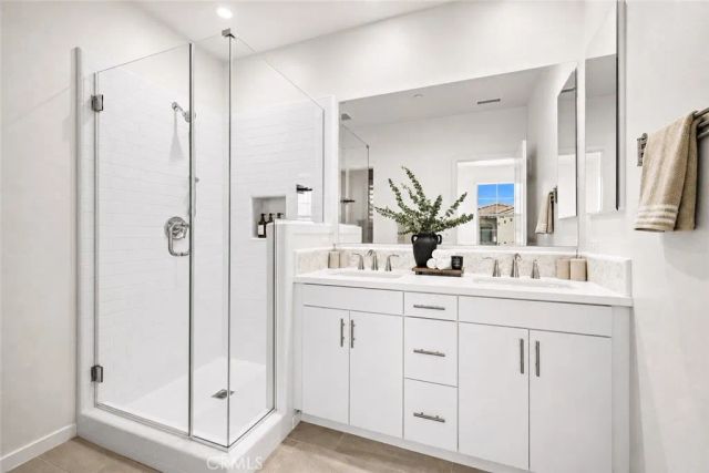 184 Elkhorn, Irvine, CA 92618