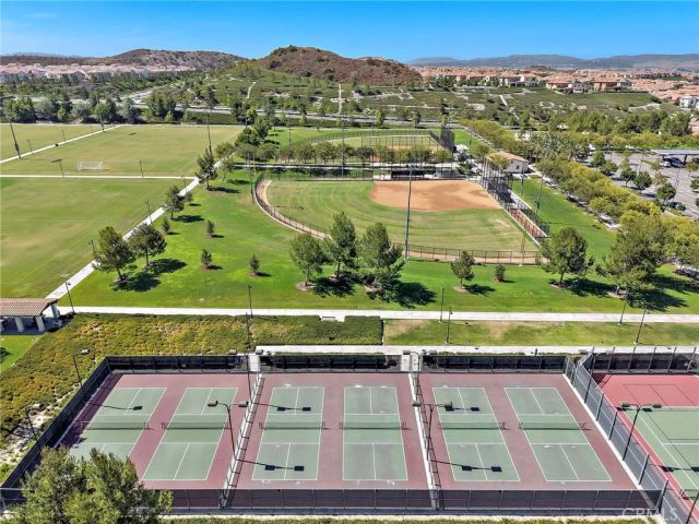 184 Elkhorn, Irvine, CA 92618