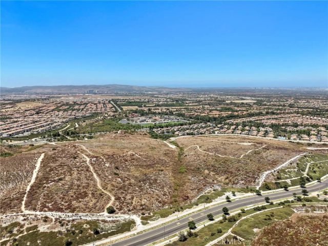184 Elkhorn, Irvine, CA 92618