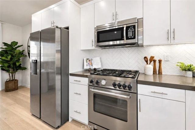 184 Elkhorn, Irvine, CA 92618