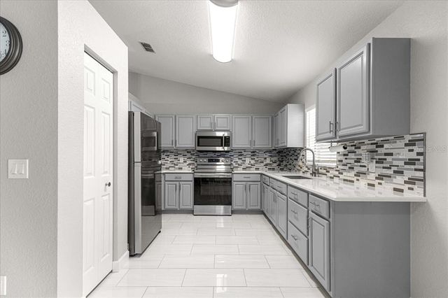 4 PINE COURSE TERRACE, Ocala, FL 34472
