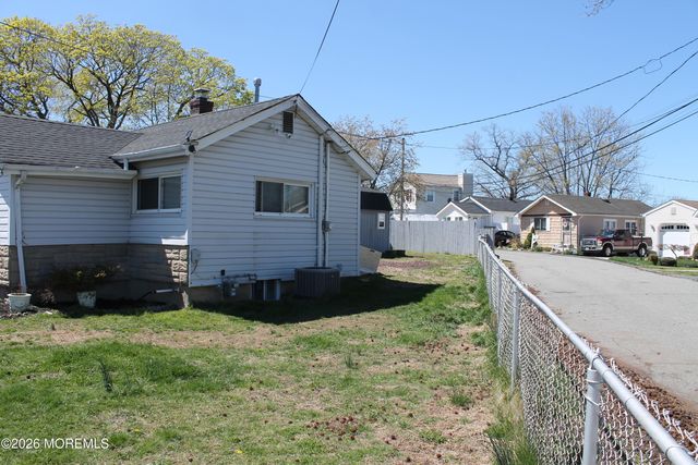 235 Alpine Way, Laurence Harbor, NJ 08879