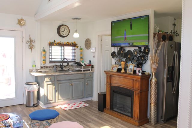 235 Alpine Way, Laurence Harbor, NJ 08879