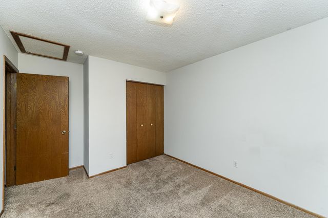 2804 25th Street NW, Rochester, MN 55901