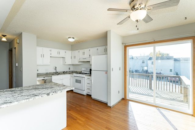 2804 25th Street NW, Rochester, MN 55901