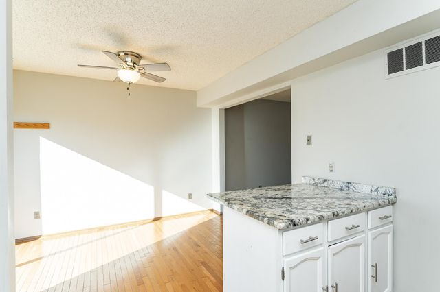 2804 25th Street NW, Rochester, MN 55901