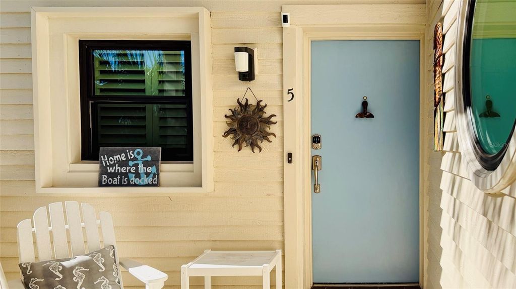 Image 5 of property listing at 350 PINELLAS BAYWAY S 5, Tierra Verde, FL 33715