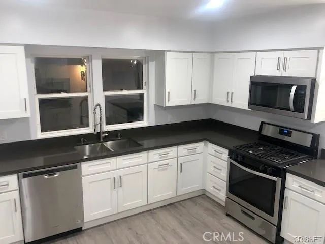 1234 21st Street, Santa Monica, CA 90404