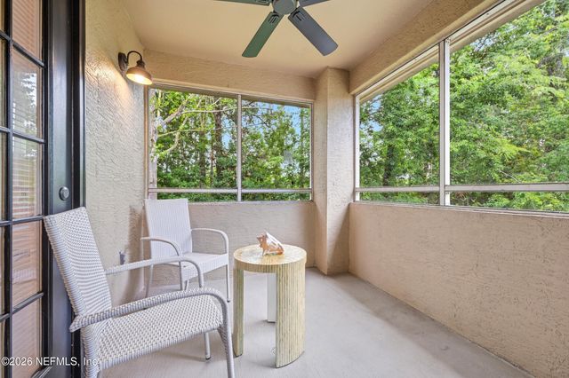 1655 THE GREENS Way 3325, Jacksonville Beach, FL 32250