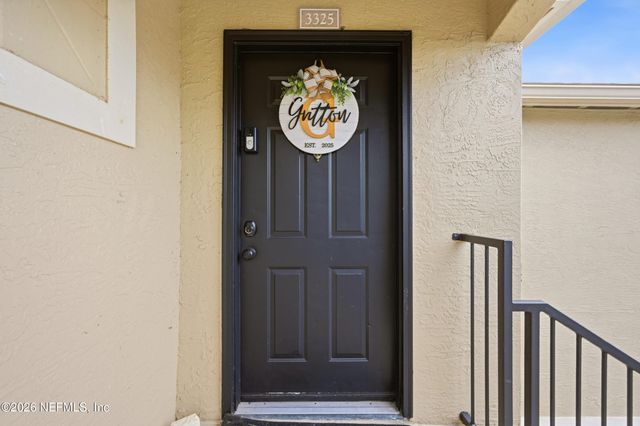 1655 THE GREENS Way 3325, Jacksonville Beach, FL 32250