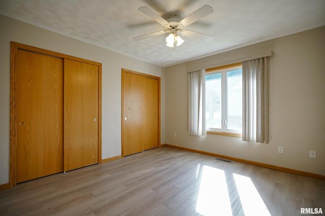 130 EASY Street, Washington, IL 61571