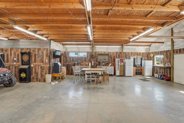 10628 W Jensen Rd, Cheney, WA 99004