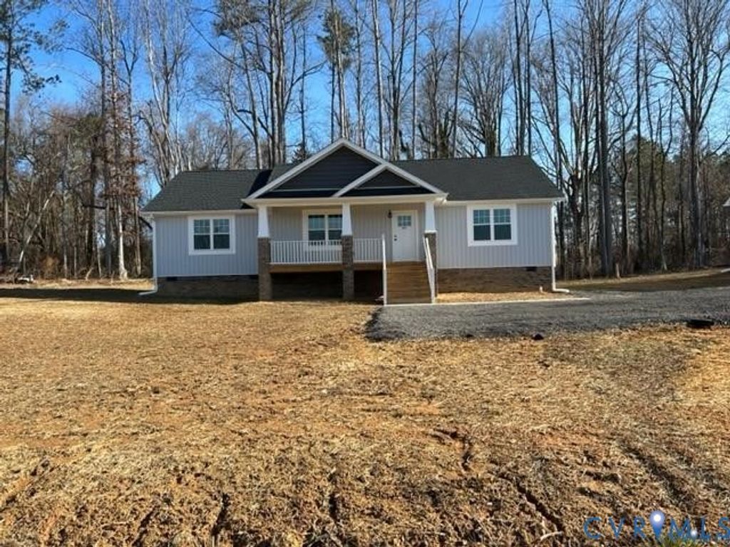 10220 Doyle Blvd, Dinwiddie, VA 23872