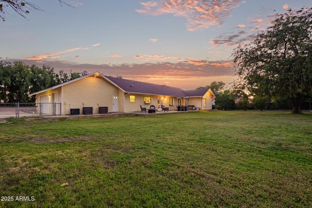 18702 E CLOUD Road, Queen Creek, AZ 85142