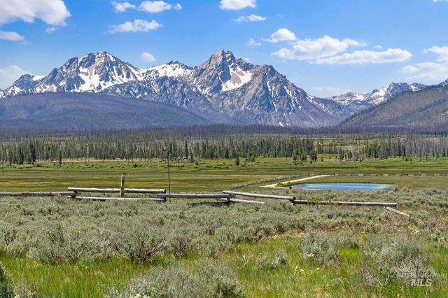 2425 Cow Camp Rd, Stanley, ID 83278 property photo