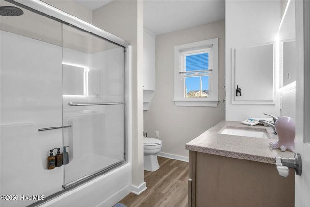 6114 6th Street, Surf City, NC 28445