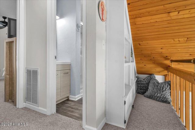 6114 6th Street, Surf City, NC 28445