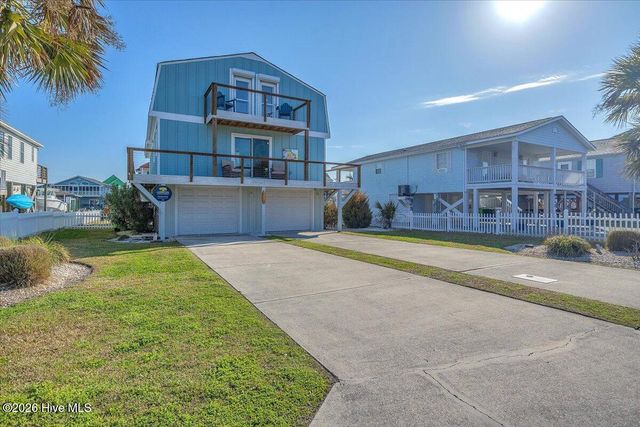 6114 6th Street, Surf City, NC 28445