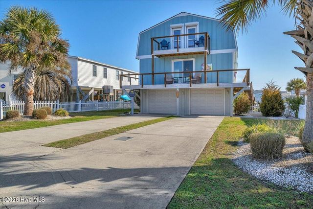 6114 6th Street, Surf City, NC 28445