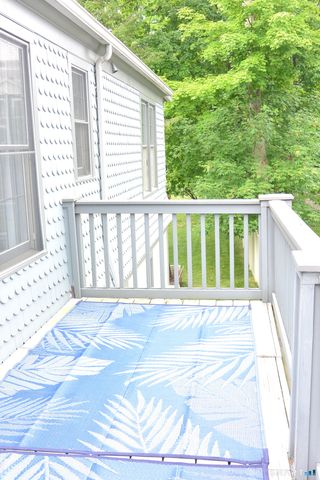 83 South Avenue E, New Canaan, CT 06840