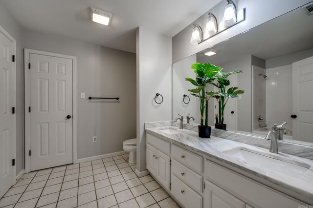 74 Garden Oaks Drive, Maumelle, AR 72113