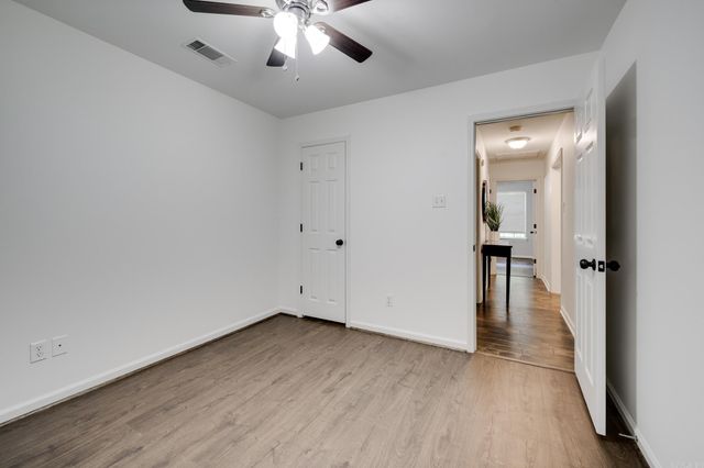 74 Garden Oaks Drive, Maumelle, AR 72113