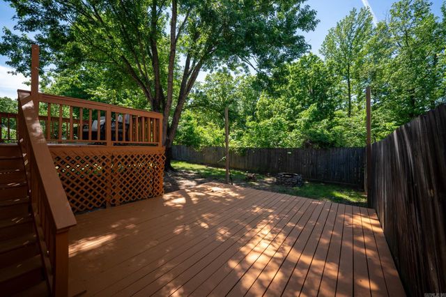74 Garden Oaks Drive, Maumelle, AR 72113