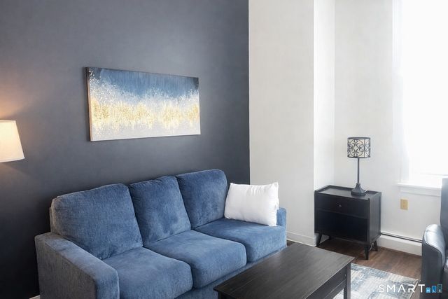 124 Court Street 406, New Haven, CT 06516