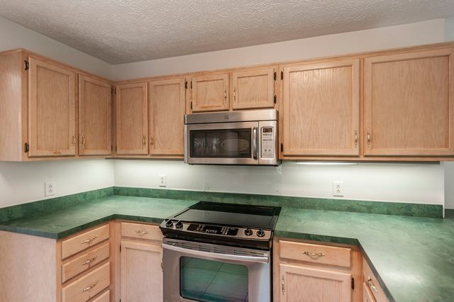 159 W Harbor, Hendersonville, TN 37075