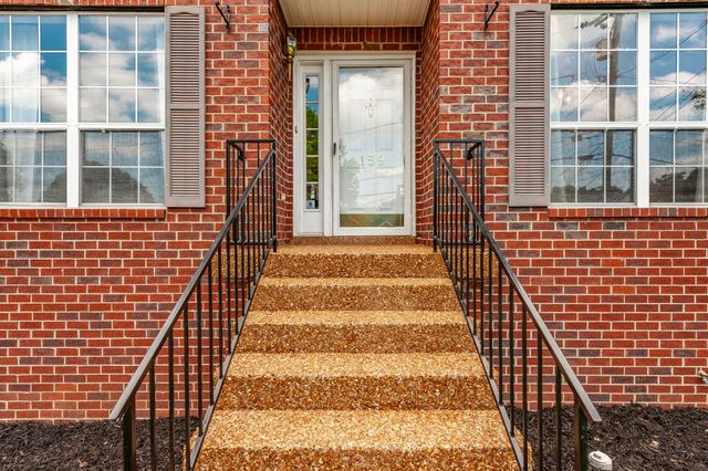159 W Harbor, Hendersonville, TN 37075