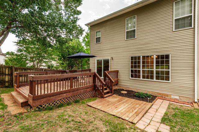 159 W Harbor, Hendersonville, TN 37075