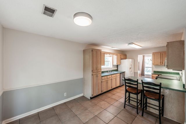 159 W Harbor, Hendersonville, TN 37075