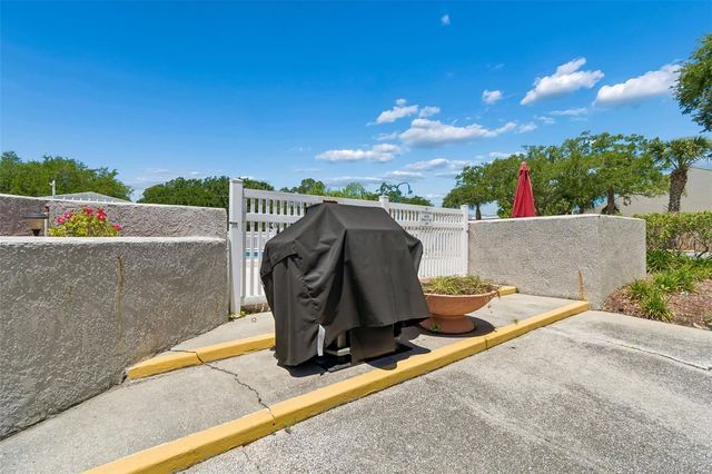 8737 BARDMOOR PLACE 102, Seminole, FL 33777