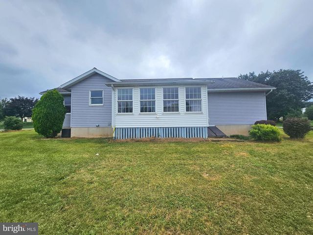605 PROGRESS AVE, Lebanon, PA 17042