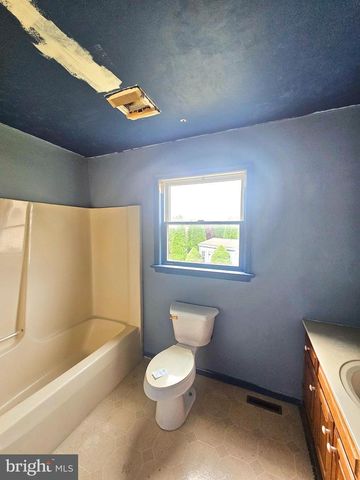 605 PROGRESS AVE, Lebanon, PA 17042