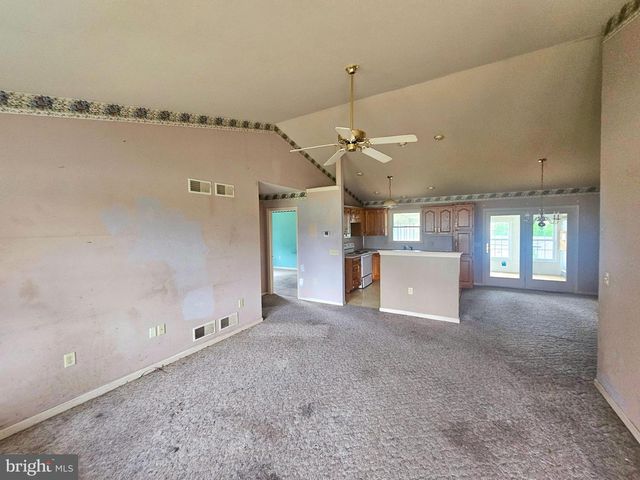 605 PROGRESS AVE, Lebanon, PA 17042