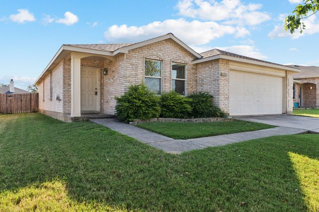 6113 Countess Lane, Denton, TX 76210