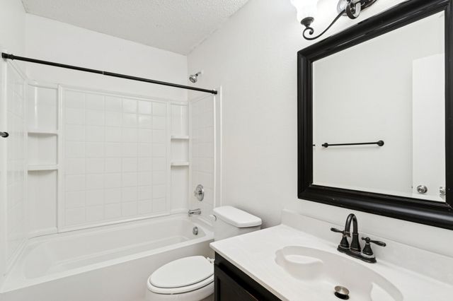 6113 Countess Lane, Denton, TX 76210