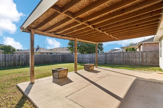 6113 Countess Lane, Denton, TX 76210