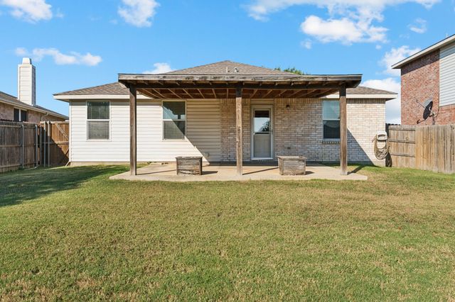 6113 Countess Lane, Denton, TX 76210
