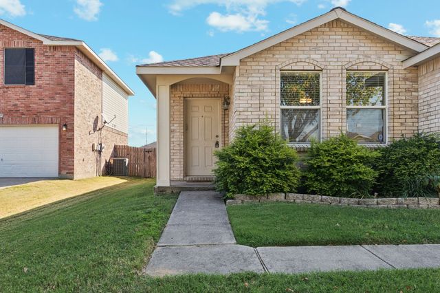6113 Countess Lane, Denton, TX 76210
