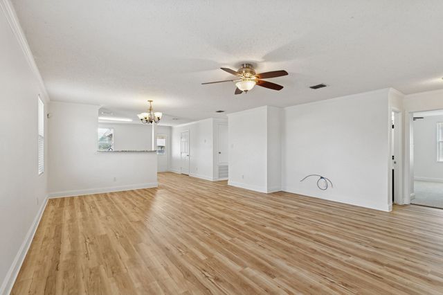 6113 Countess Lane, Denton, TX 76210