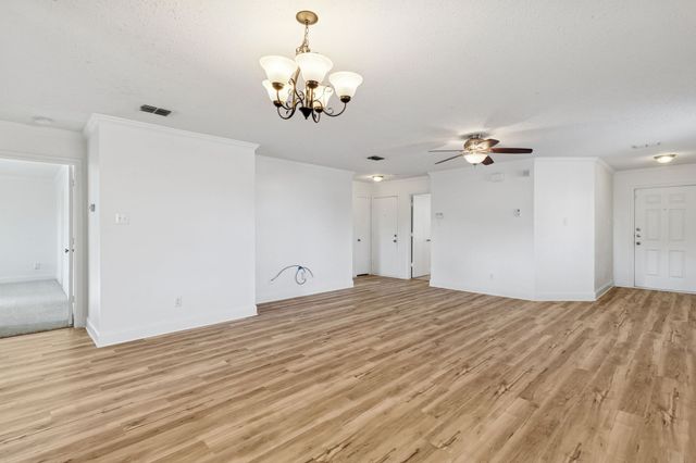 6113 Countess Lane, Denton, TX 76210