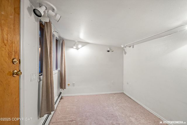 2140 Dawson Street, Anchorage, AK 99503