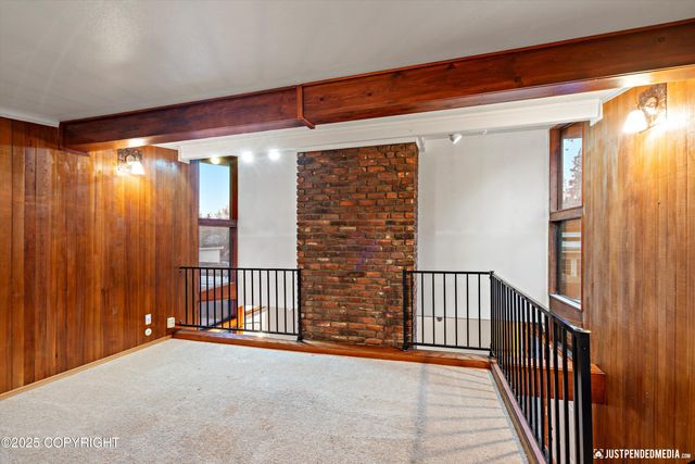 2140 Dawson Street, Anchorage, AK 99503