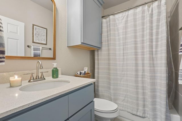 459 Eclipse DR 39, Austin, TX 78737