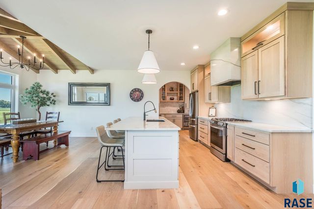 300 E Alberta Trl Trail, Tea, SD 57064