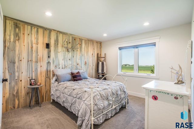 300 E Alberta Trl Trail, Tea, SD 57064