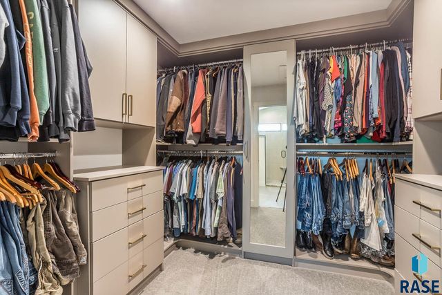 300 E Alberta Trl Trail, Tea, SD 57064