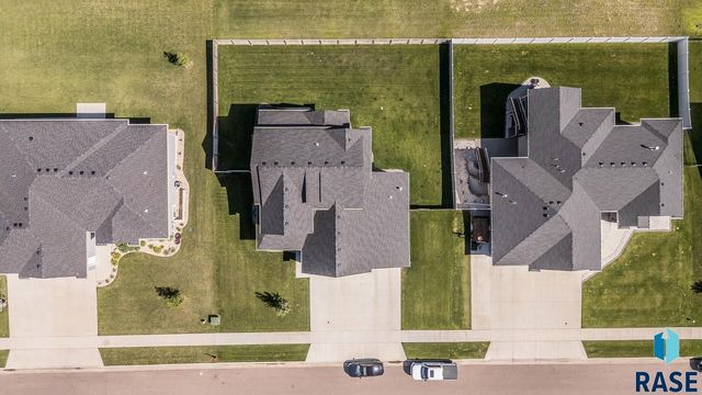 300 E Alberta Trl Trail, Tea, SD 57064